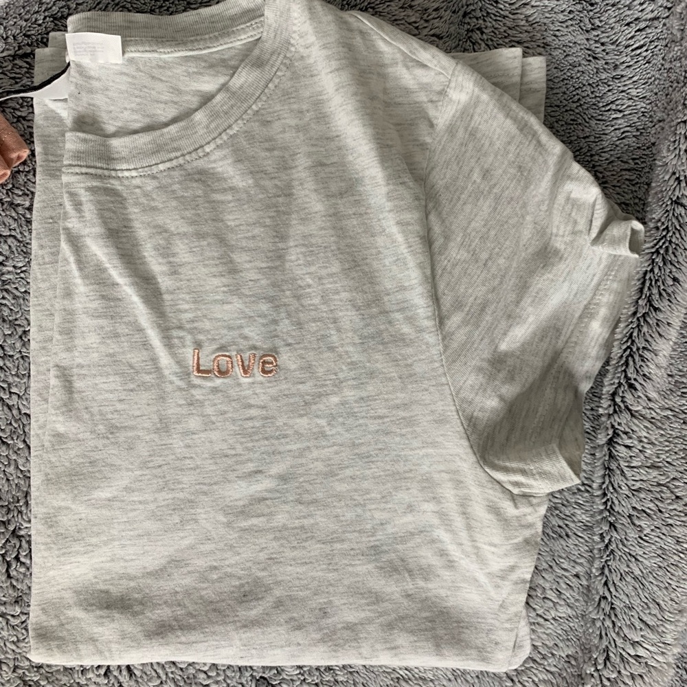 H&M ‘LOVE’ t shirt